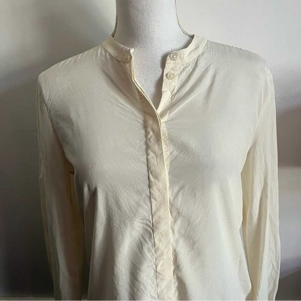 Tory Burch • Cream Ivory Silk Button Down Blouse